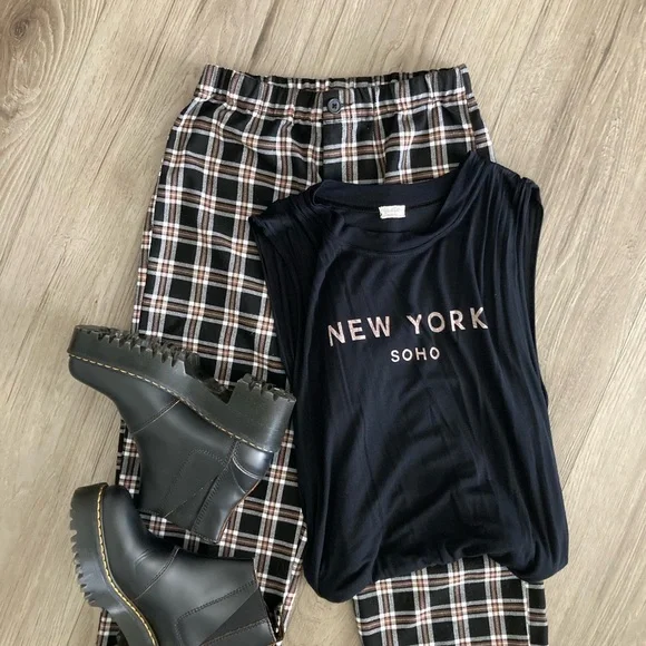 Brandy Melville Plaid Pants - Picture 1 of 5